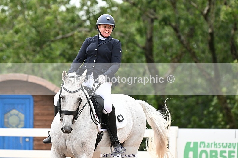 240815A-140038-01912 - 139-Chloe.Makepeace-Beechfield.Diamond