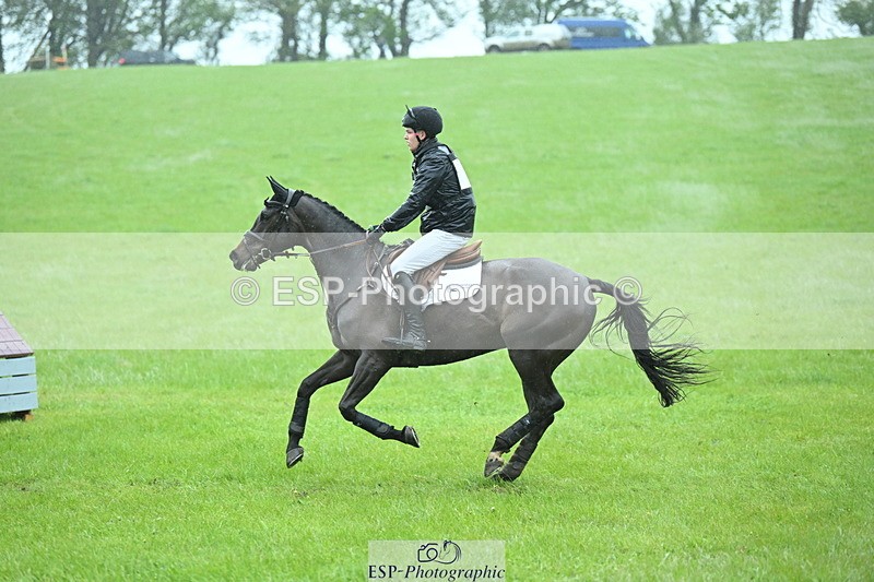 250418-120846-02662 - 019-Sean.Duffy-ZORGVLIET.MERLOT