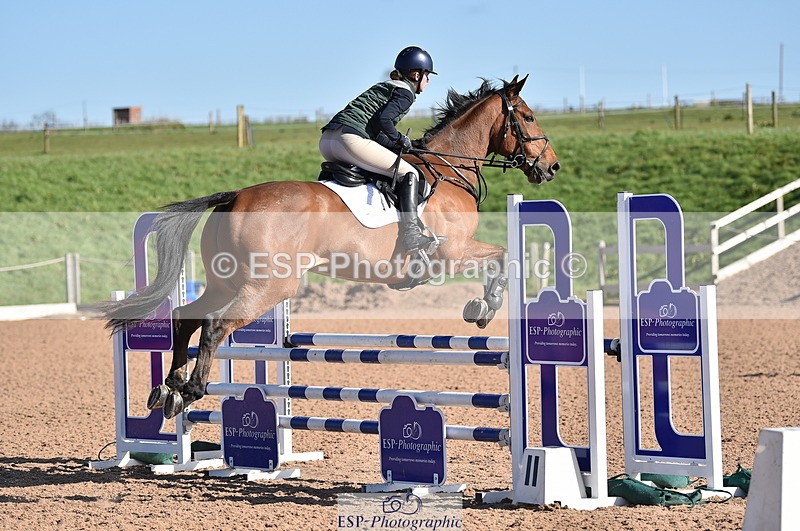 240306A-103628-00808 - Cls 1 British Novice and 90cm Open