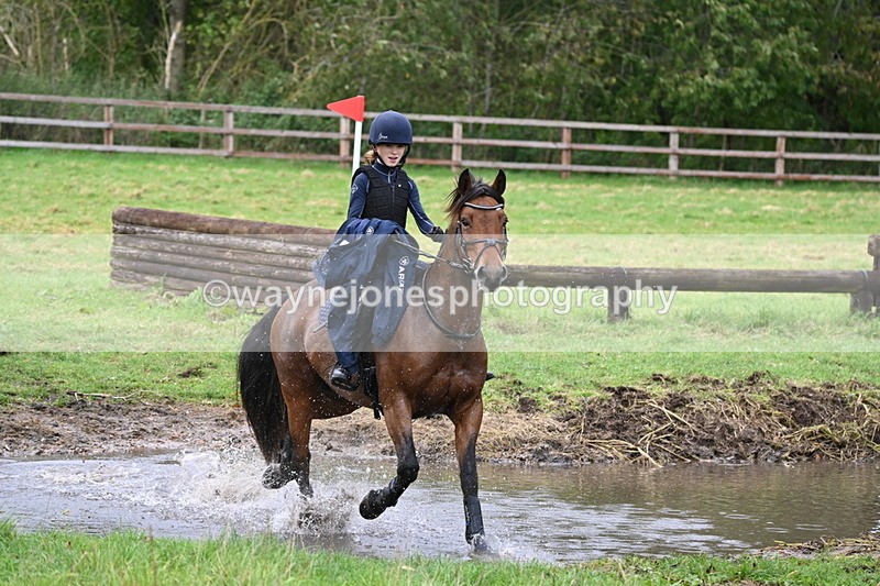 WJ6_4407 - Time at Photographer 11:57 to 12:14