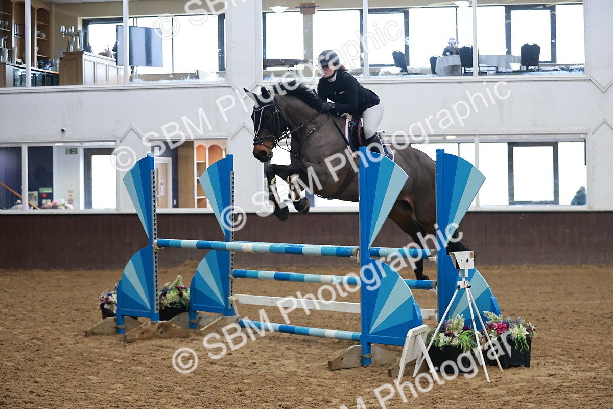 SBM_001117 - Class 4 - Senior Newcomers - 1.10m