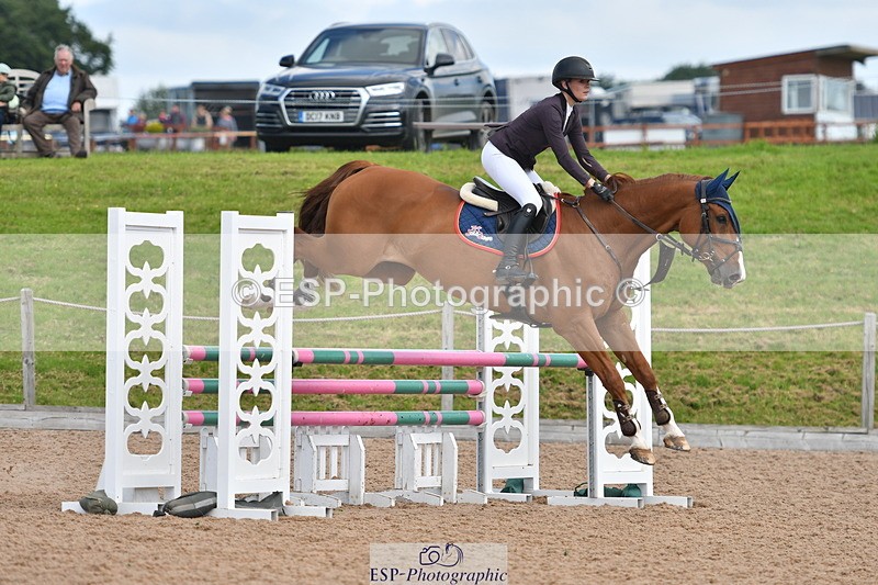 240609A-112621-04565 - Cls 17 Snr 1.05m Open