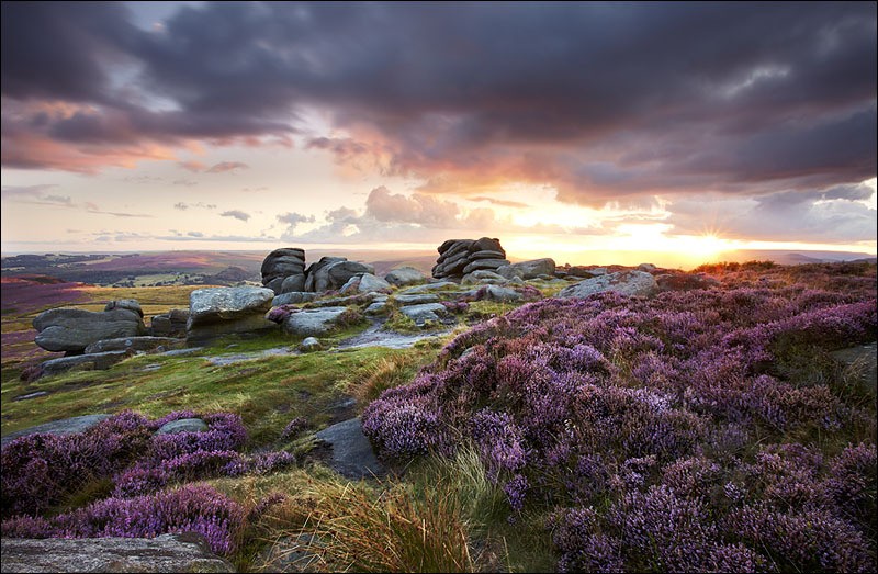 Higger Tor Sunburst - Peak District | Dark Peak