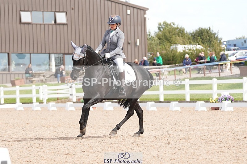 250906-120432-01698 - 011-Lee-Anne.PineMay.diamond