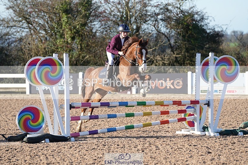251130-104914-00990 - Cls 4 Pony Brit Nov & 80cm Open