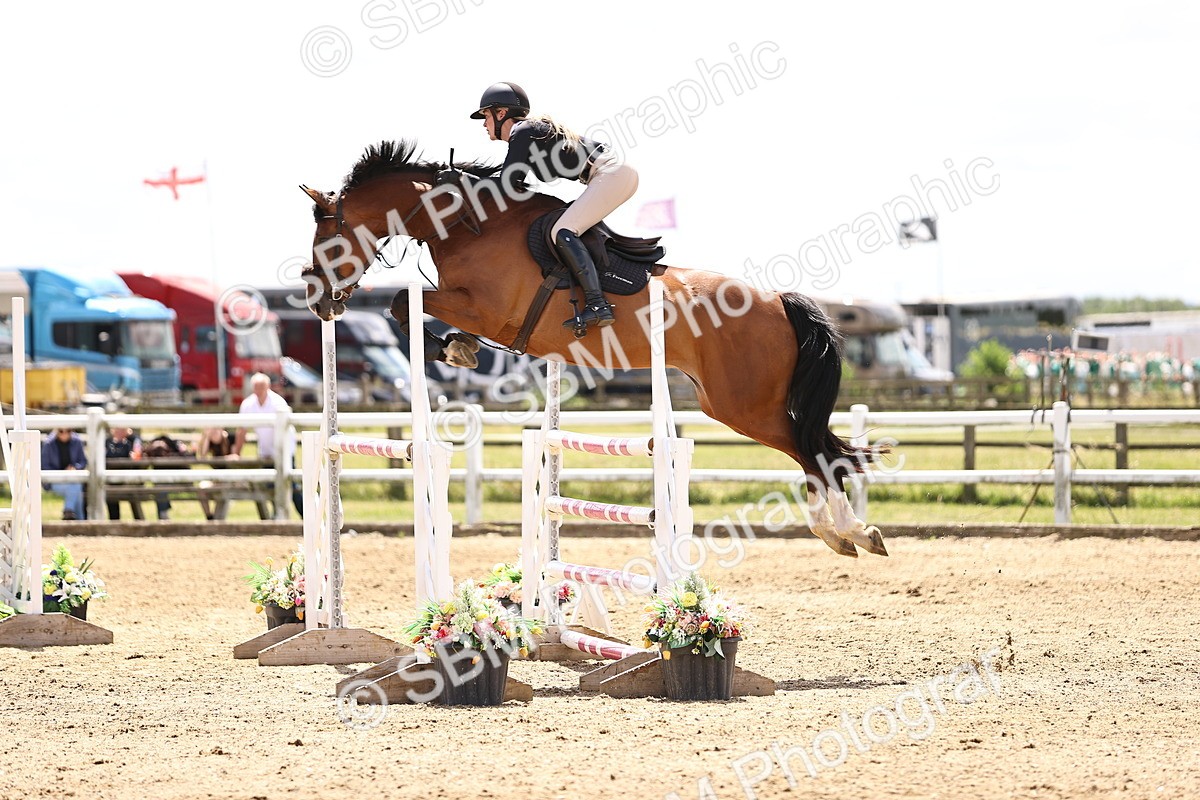 SBM_003629 - Class 22 - Senior Foxhunter 1.20m