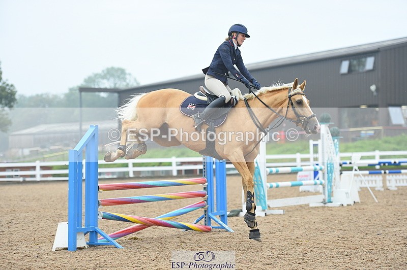 230916A-111720-03676 - Cls 21 British Novice & 90cm Open