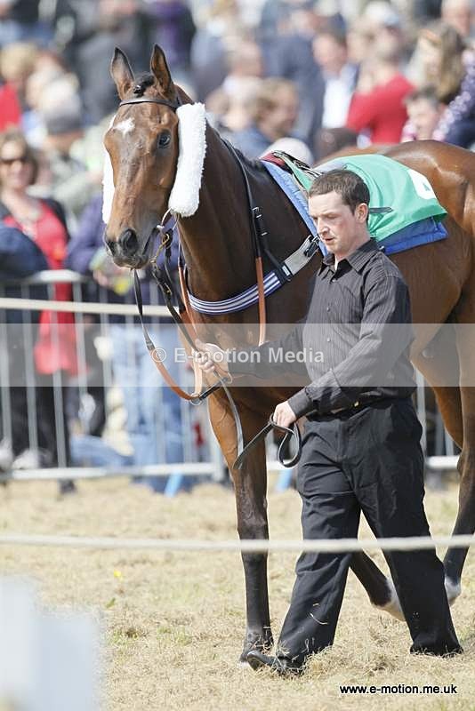  GRD 030510 108 - Guernsey Race Day 03/05/10