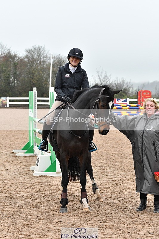 231112A-105244-03453 - Cls 17 Blue Chip Novice Winter Qualifier