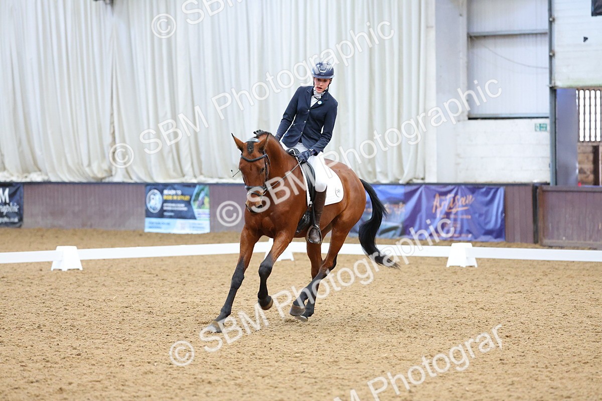 SBM_003139 - Novice