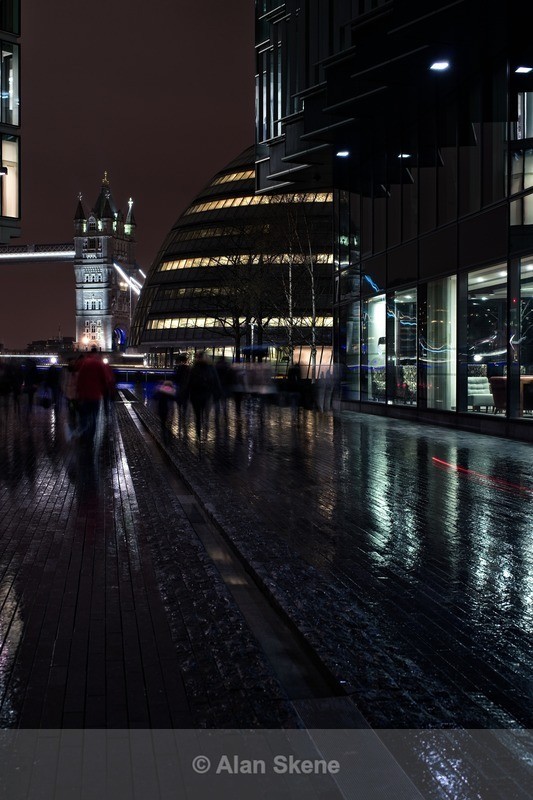 DSC00021 - London low light