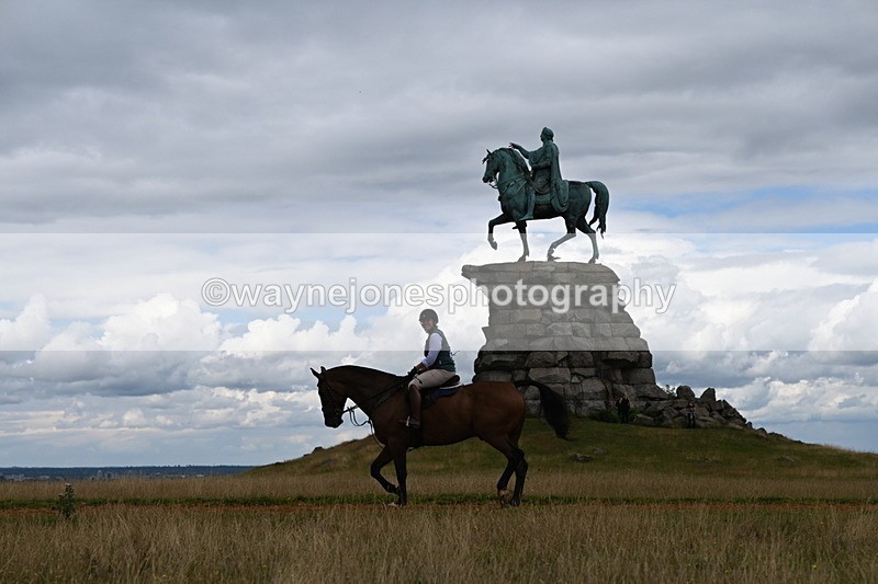 DSC_9407 - Time at Statue 14:33 to 15:10