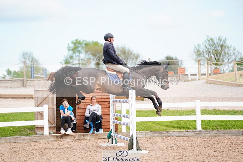 240525A-143850-06592 - Cls 18 National 1.40m