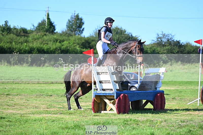 240811A-172011-07171 - 412-