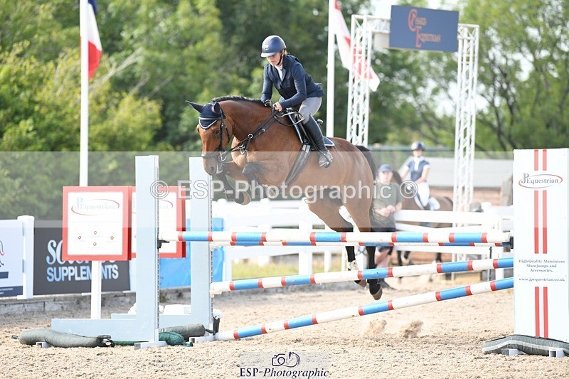 250725-171339-04126 - Cls 10 1.05m Amateur Quali