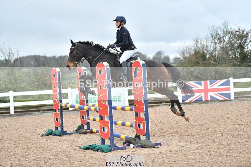 231110A-104953-00147 - Cls 2 British Novice & 90cm Open