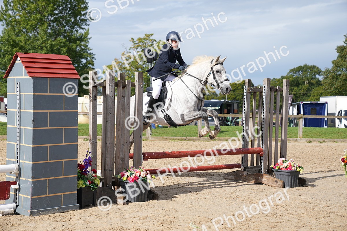 SBM_02431 - J55 - Clear Round 60cm