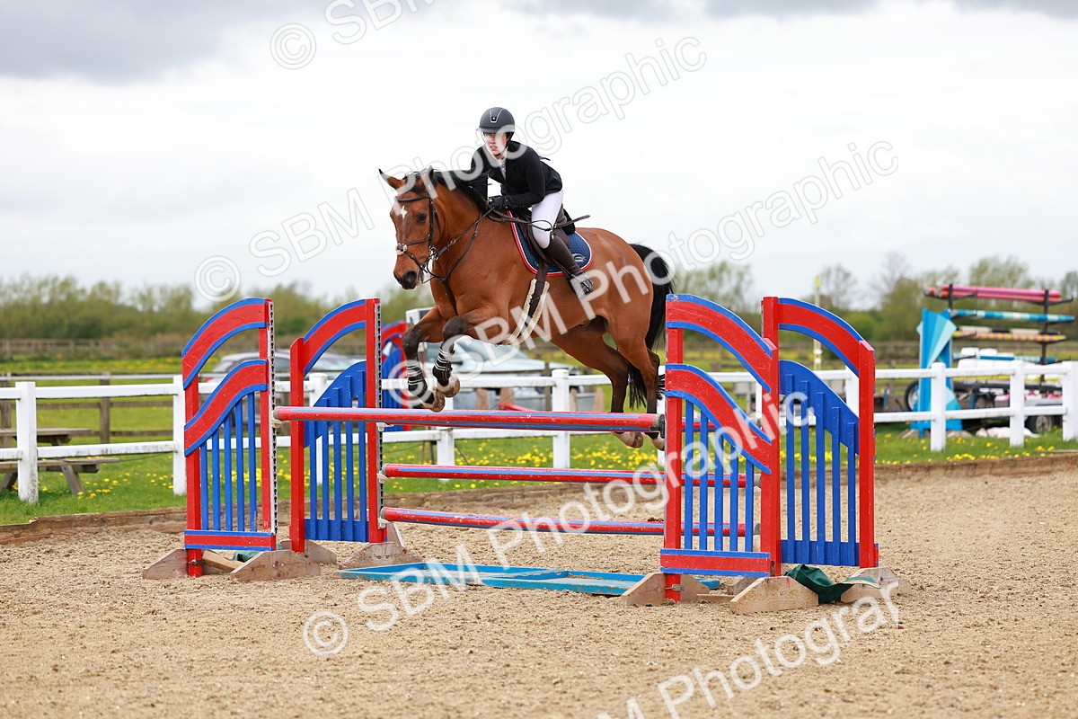 SBM_002293 - Class 10 - Senior Newcomers - 1.10m