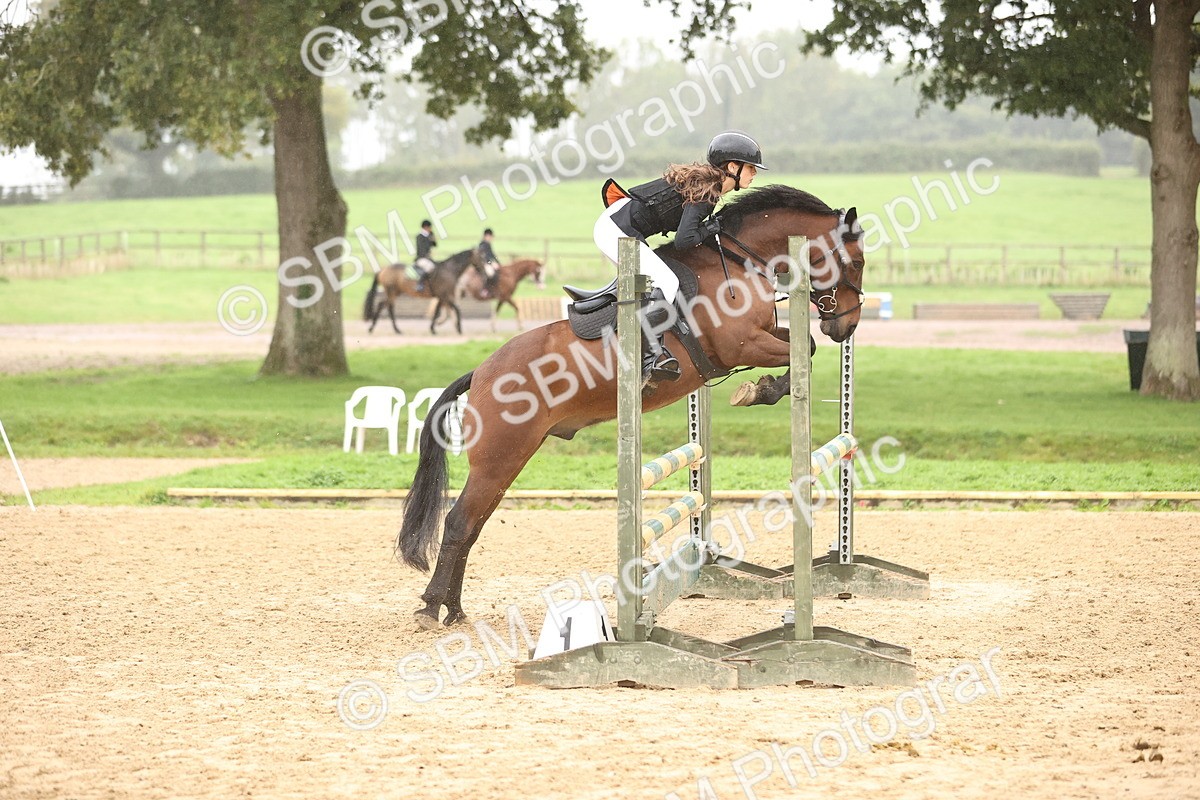 SBM_73500 - J19 - Junior Horse & Pony 90cm Supreme championship