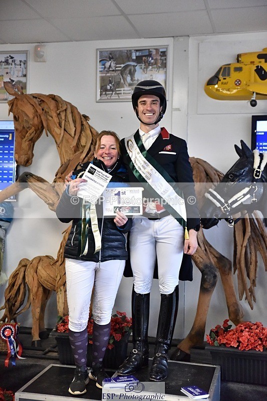 250214-135912-01692 - Inter I Gold Presentations