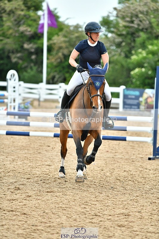 230609A-180227-02012 - Jolly Jumps Ride and Run