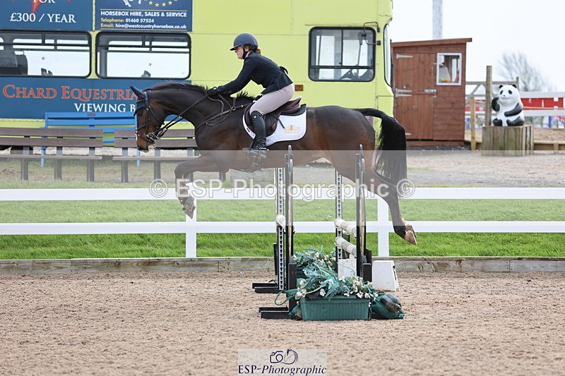240406A-104329-02837 - Cls 20 British Novice and 90cm Open