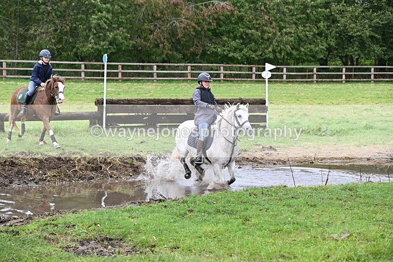 WJ6_5488 - Time at Photographer 12:31 to 12:40