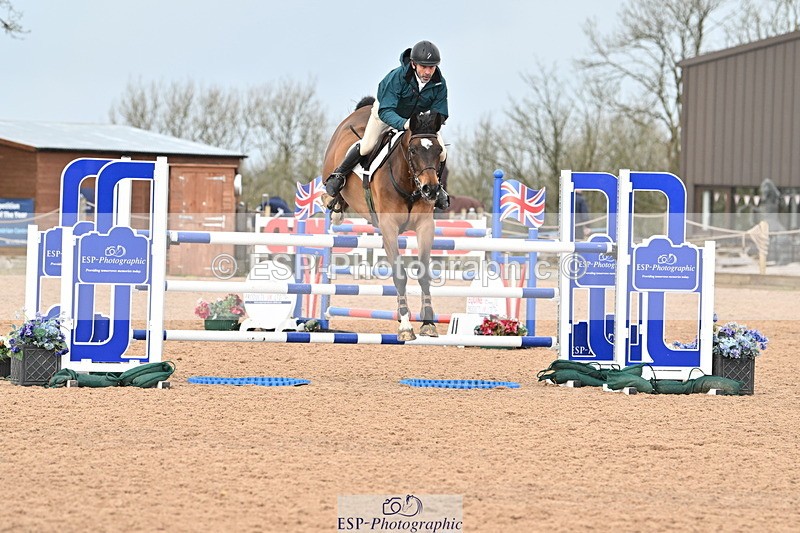 240315A-121638-00869 - Cls 3 Snr Foxhunter