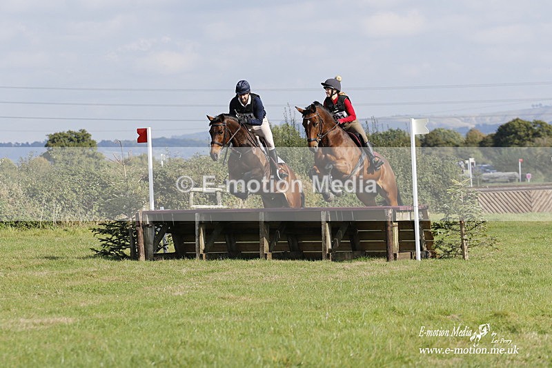  WWHT 171021 3485 - Intermediate Pairs (0.90m)  17/10/21