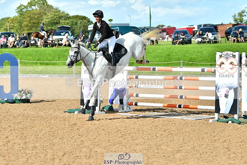 230811A-155859-06044 - Cls 24 Nat 1.30m Open