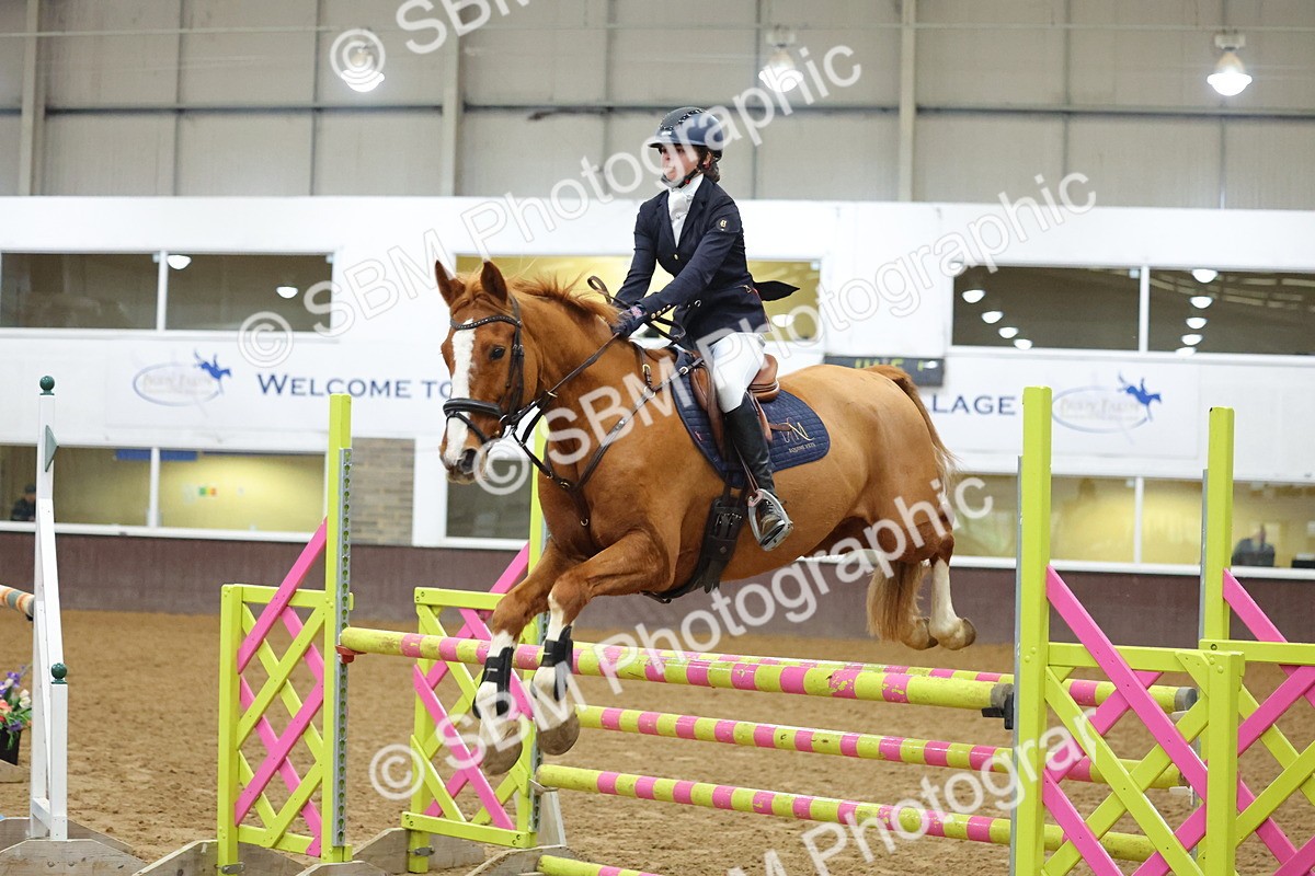 SBM_001200 - Class 4 - Senior Newcomer - 1.10m