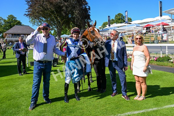 110725-Race 4-Dain Ma Nut In-0335-2 - Race 4 3.55pm Azets Handicap