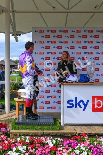 260823-Race 3-Kinross-1090 - Race 3 Sky Bet City Of York Stakes