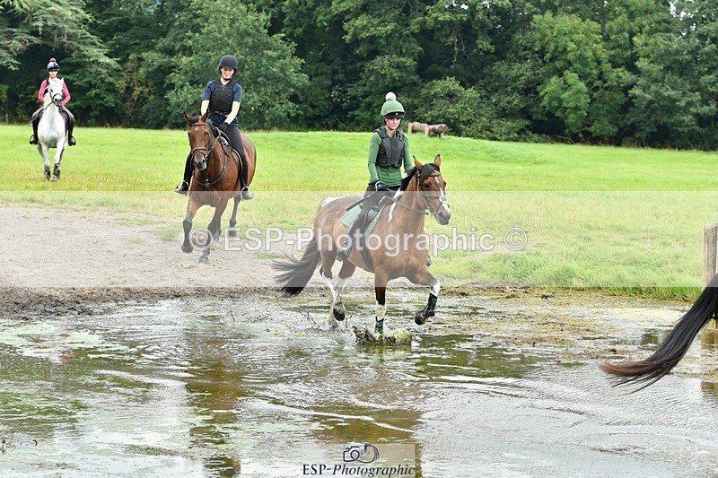 230817-131523-00858 - Theo's 1st Group - XC