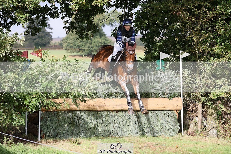 231020-111220-06724 - 036-DIAMANT.CRYSTAL.BLUE-Adam.Trew-XC