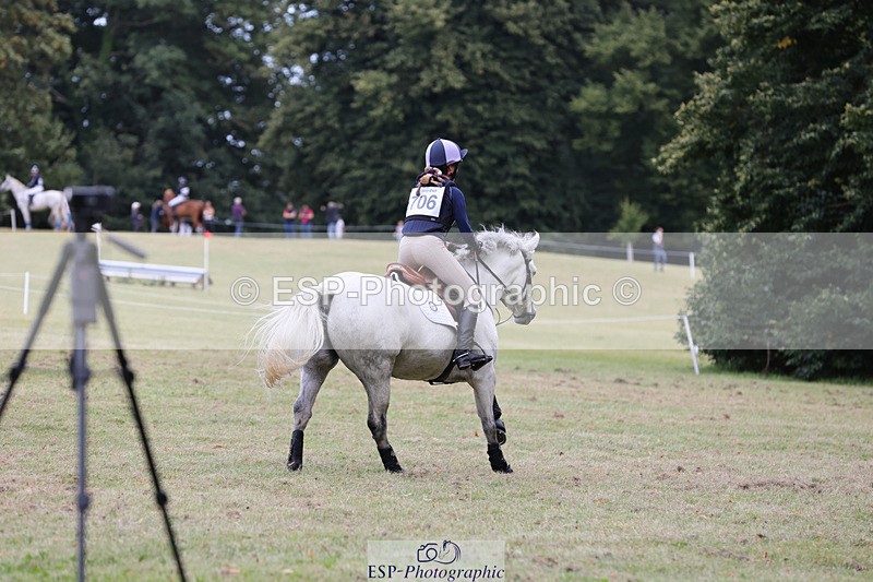 240825X-142010-34635 - 80cm XC 14.30 to 15.30