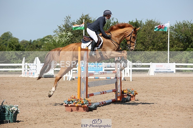 250509-112509-06310 - Cls 19 Snr Discovery and 1m Open