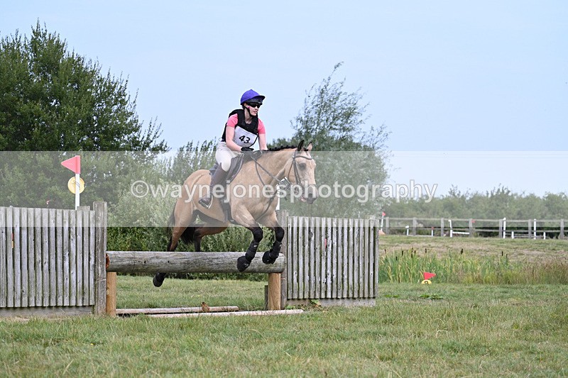 WJ7_8194 - 80cm XC Time 15:26 to 15:43