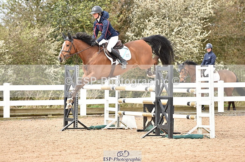 240327A-124008-00423 - Cls 4 Newcomers and 1.10m Open