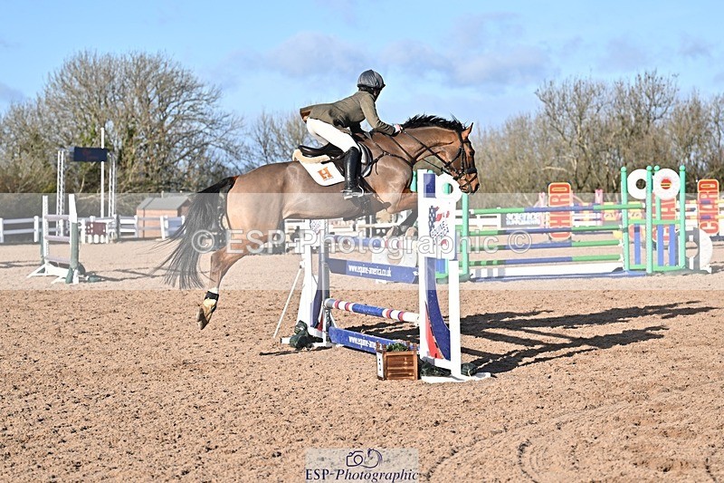 260107-125017-00325 - Cls 5+6 Foxhunter and 1.30m