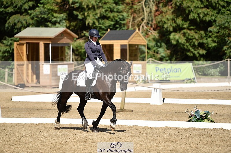 140110A-045644-12328 - 168-Samantha.Pring-Tongwynlais.Moon.Dancer