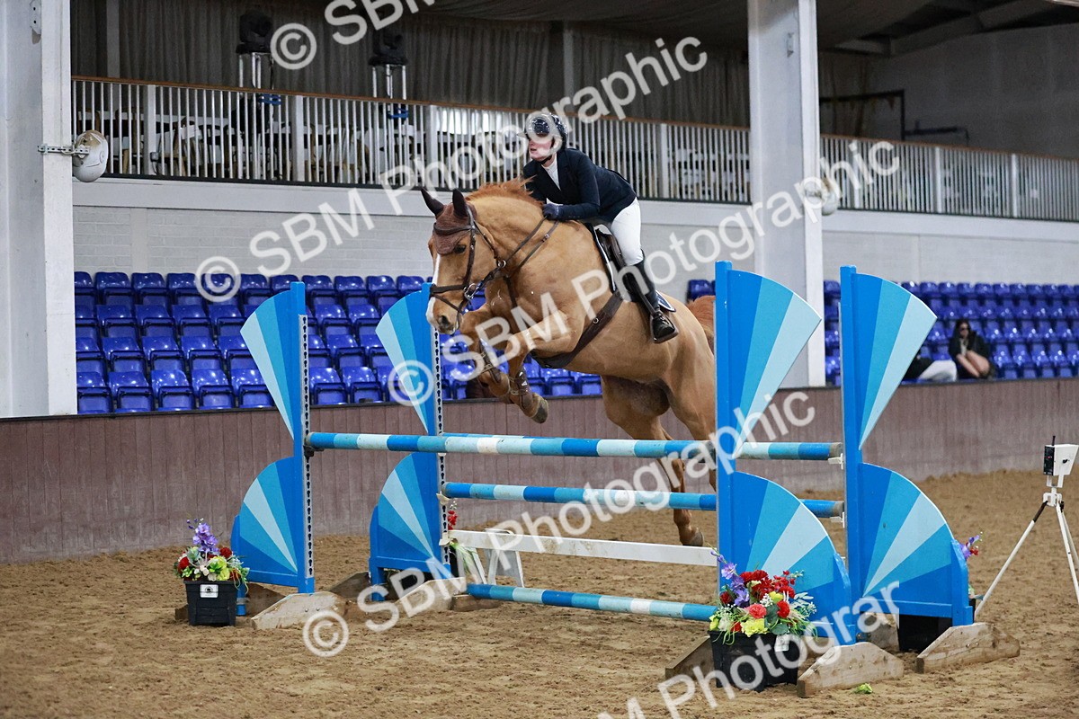 SBM_001072 - Class 4 - Senior Newcomers - 1.10m