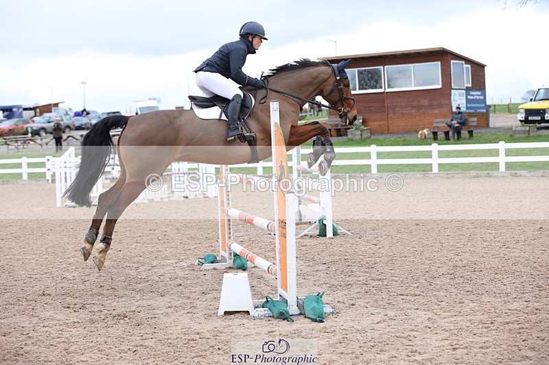 240223A-131054-01402 - Cls 5 Newcomers and 1.10m Open