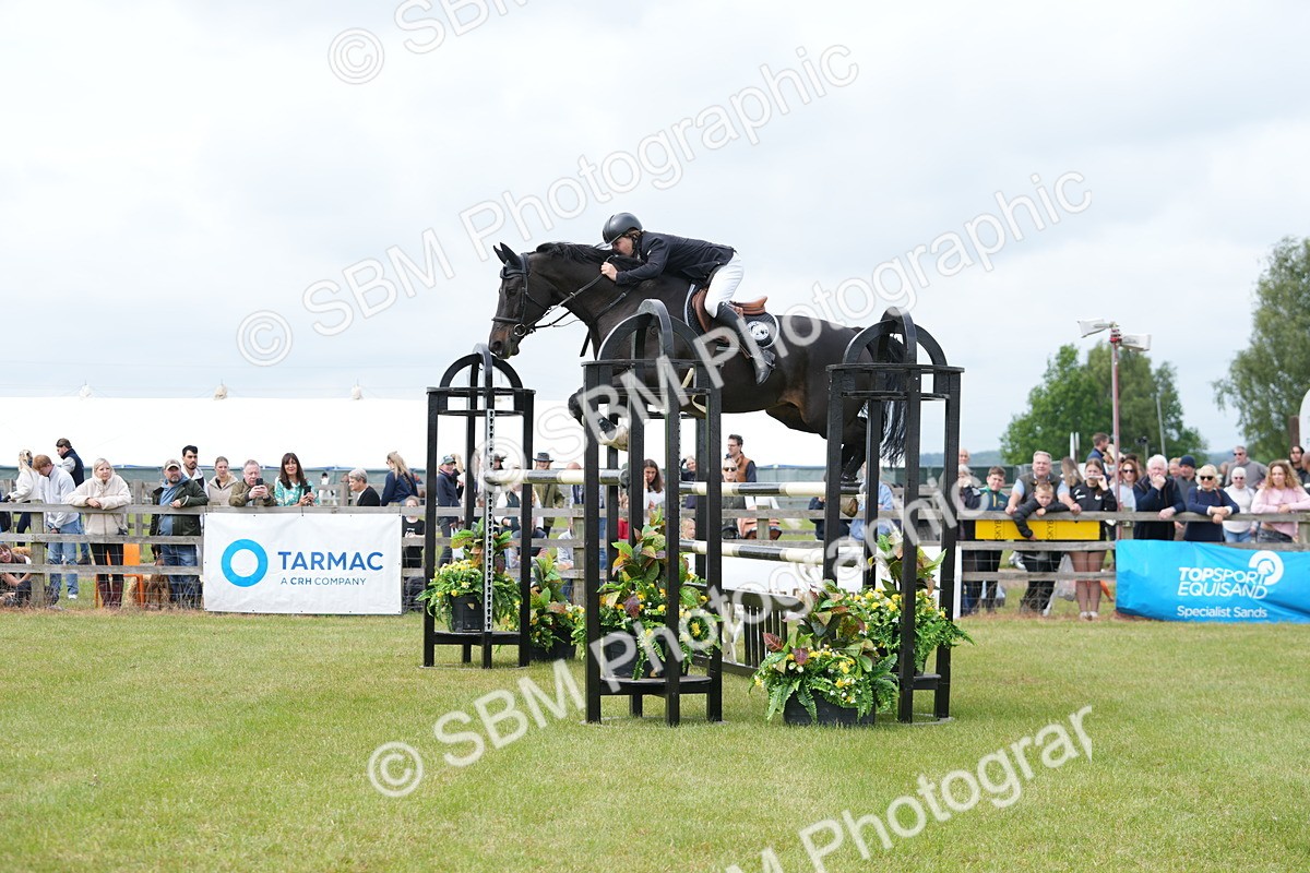 SBM_06543 - Class 202 - National 1.40m Open