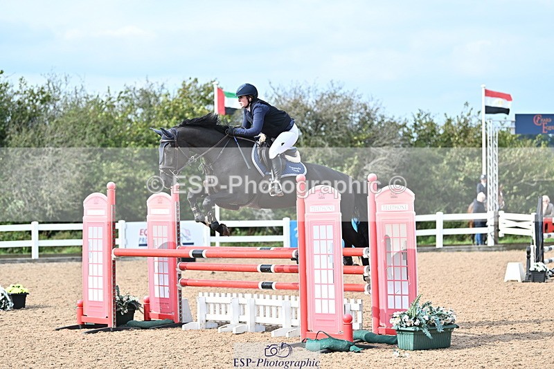 241004A-132410-02183 - Fri 10 1.05m amateur Quals
