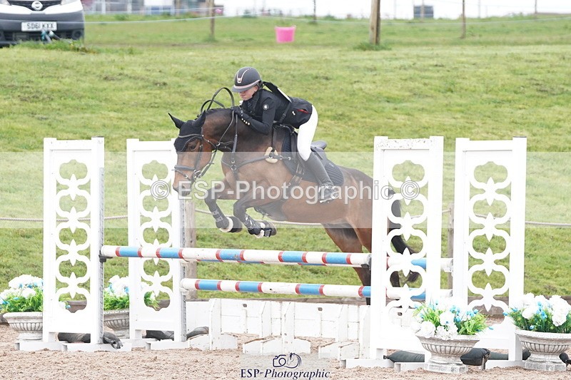 250419-113554-09430 - 517-Jessica.Meyer-LACKAGHMORE.VANDANGO