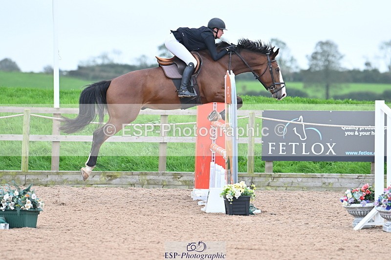 231013A-144802-02818 - Cls 9 Foxhunter & 1.20m Open