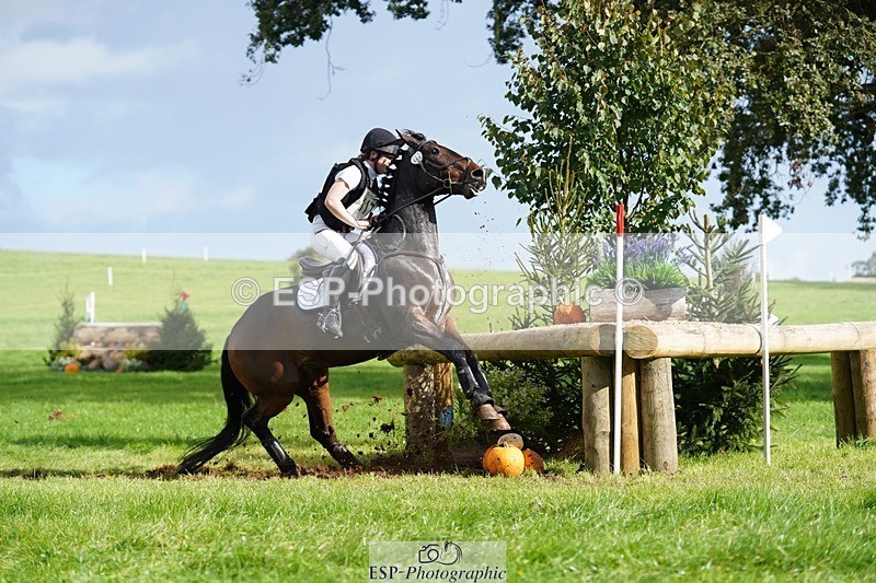 231020-140538-09457 - 117-DERG.FASCINATION-Frederica.Finch-XC