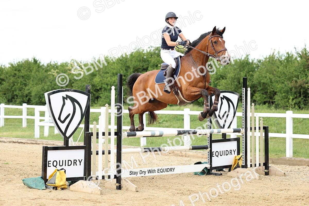 SBM_005235 - Class 18 - Senior 1.05m Open