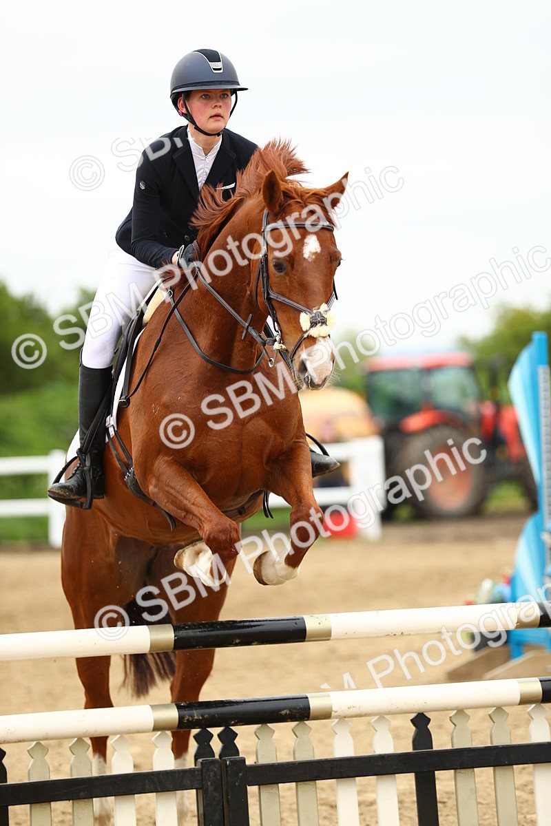 SBM_000547 - Class 2 - Senior British Novice 90cm